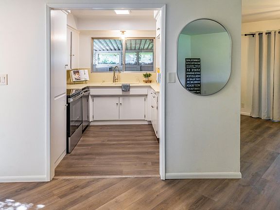 4th image of 5822 Encina Rd Unit 1