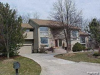 4524 Walden Dr photo 1