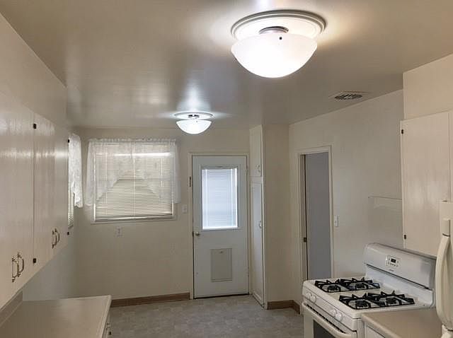 2nd image of 1809 Chula Vista Dr