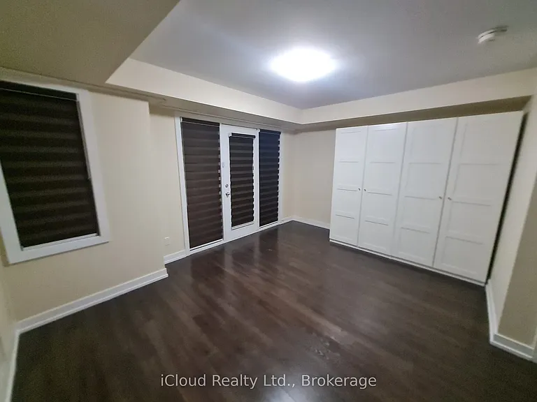 55 Lindcrest Mnr #1001 — Photo 12