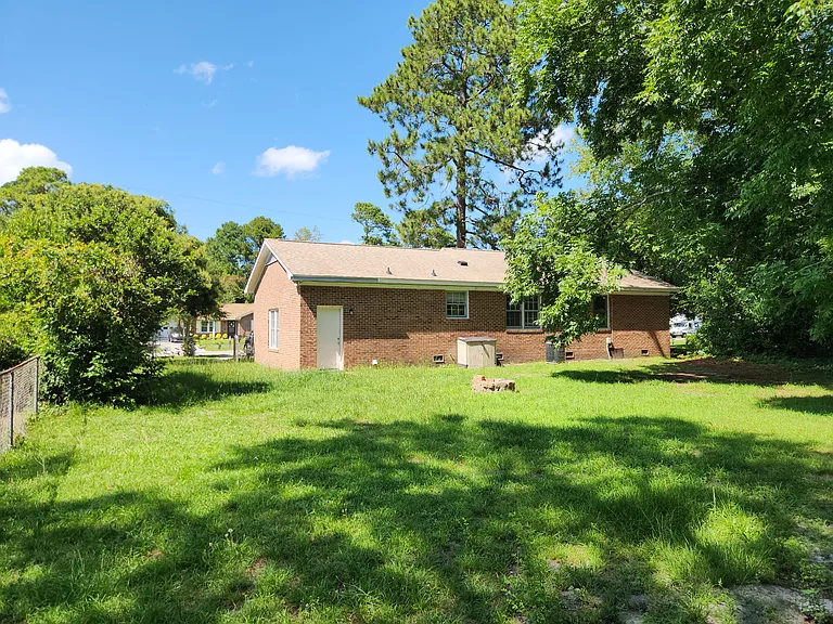 4634 Manchester Dr — Photo 32