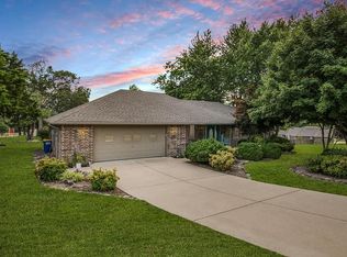 410 Highridge Ct, Mountain Home, AR 72653