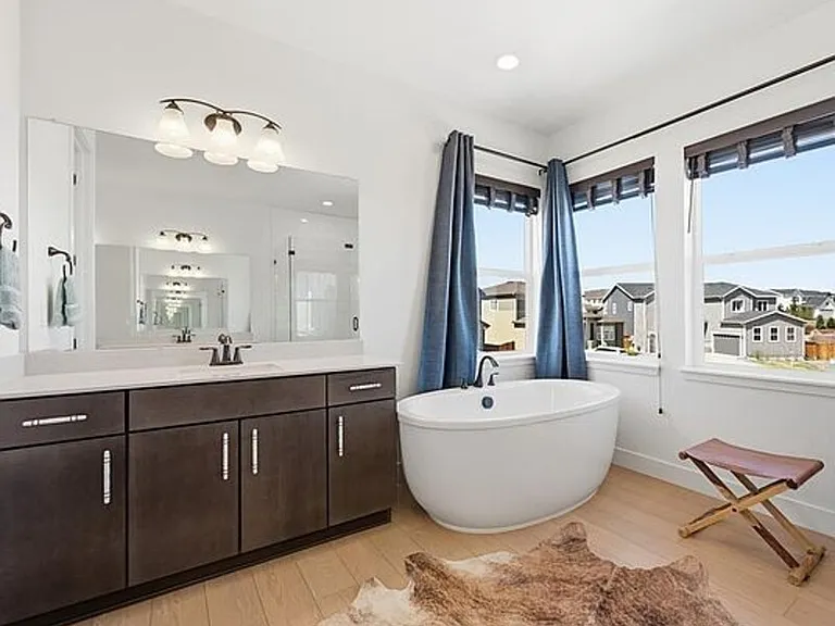 6358 Rockingham Ct — Photo 13