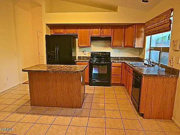 3rd image of 4630 W Valencia Dr