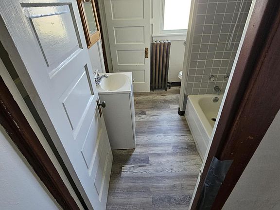 5th image of 21 Legion Pkwy Unit 1