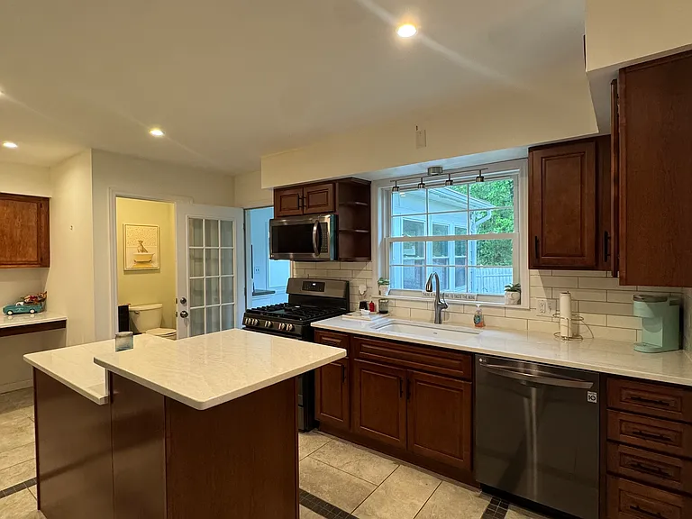 120 Valley View Ave — Photo 9