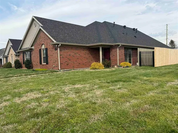 2547 Triple Crown Way, Owensboro, KY 42301