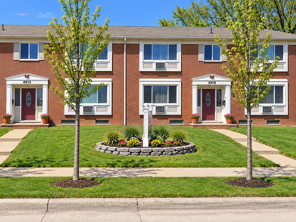 4915 Briarwood Ave #1
