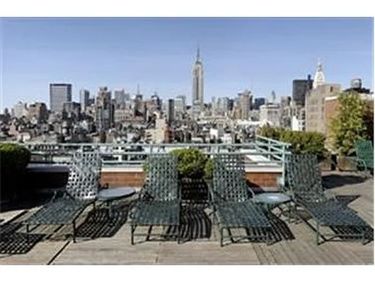 Rented by Douglas Elliman | media 31