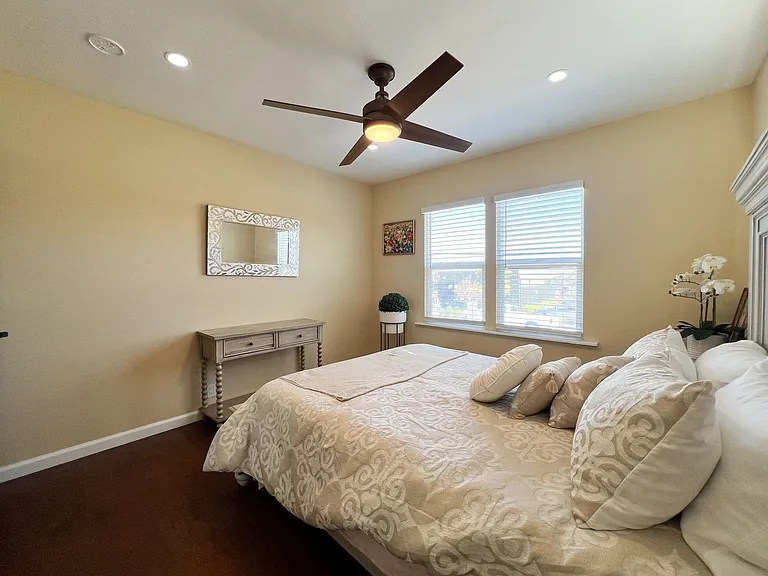 1635 Yajome St — Photo 26