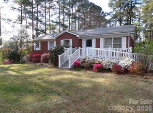 886 Hess Rd, Concord, NC 28025