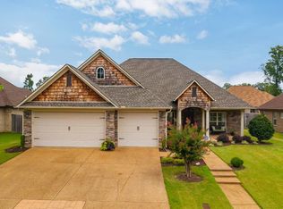 23 Cedar Crest Cv, Jackson, TN 38305