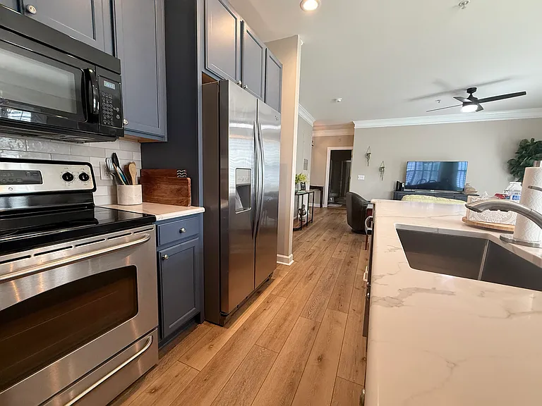106 Sunset Cir #202 — Photo 7