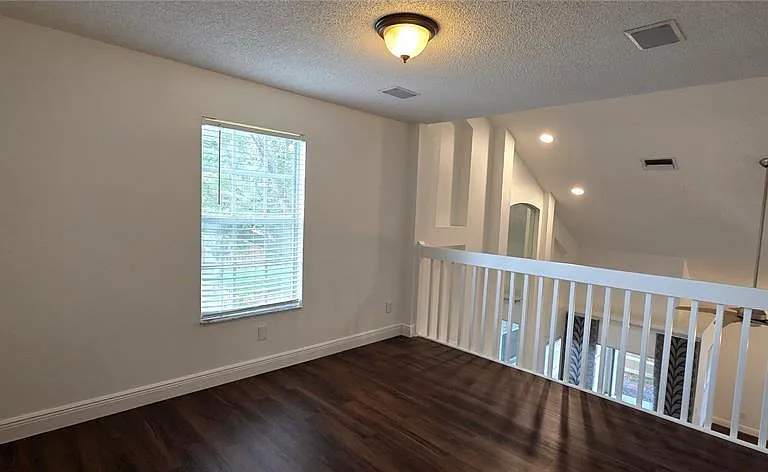 1506 Scotch Pine Dr — Photo 43