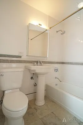 Rented by Anchor Associates | media 25