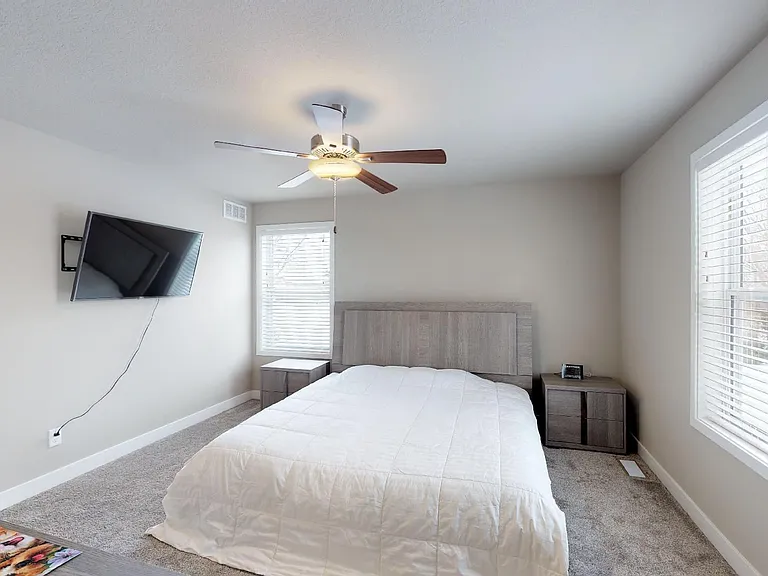 2866 NW Penny Ln — Photo 11