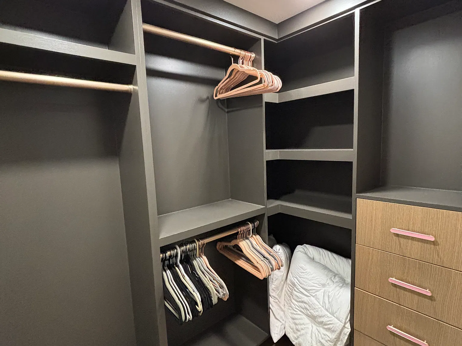 2 bed, 1144 sqft, $2,500 — Photo 1