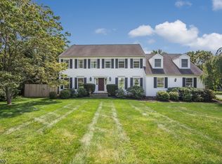 18 Victoria Dr, Flanders, NJ 07836