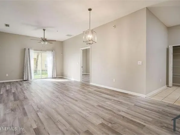 7064 Deer Lodge Cir Unit 104, Jacksonville, FL 32256
