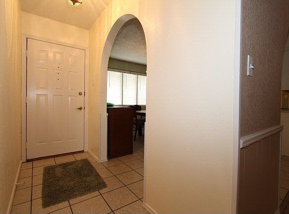 2nd image of 9807 Knoxville Ave