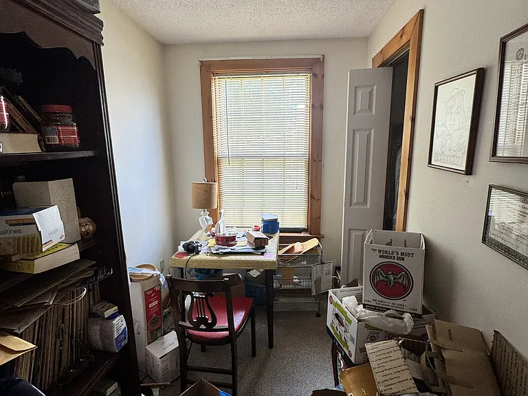 124 Main St #1 — Photo 8