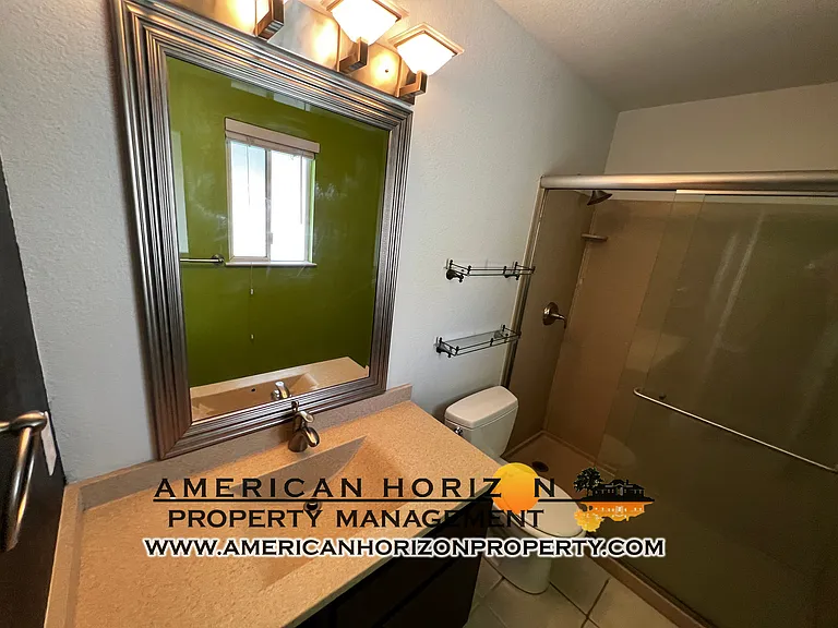 204 Epworth Ct — Photo 19
