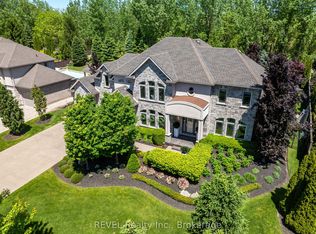 6745 Domenic Cres, Niagara Falls, ON L2J 4L5
