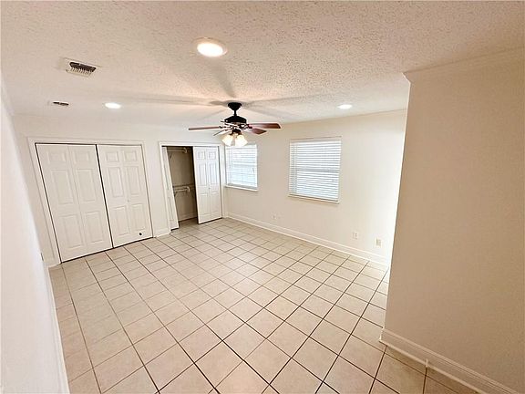 5th image of 4160 E Loyola Dr