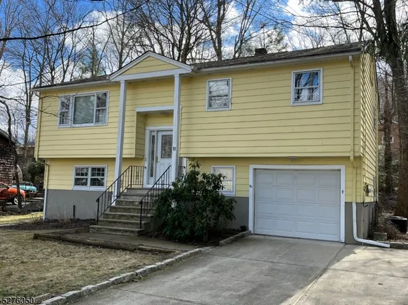 11 Melrose Ave, West Milford Twp., NJ 07421