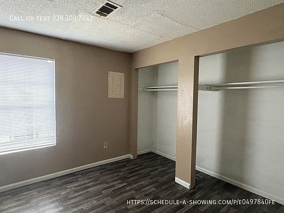 3rd image of 1228 43rd Ave #16