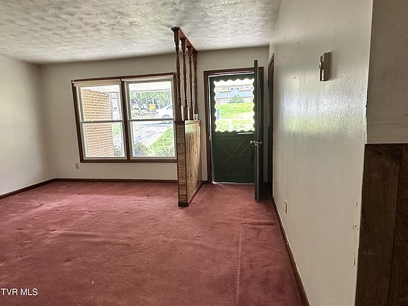 4th image of 4624 Woodcliff Dr