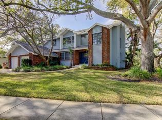 8863 Baywood Park Dr, Seminole, FL 33777