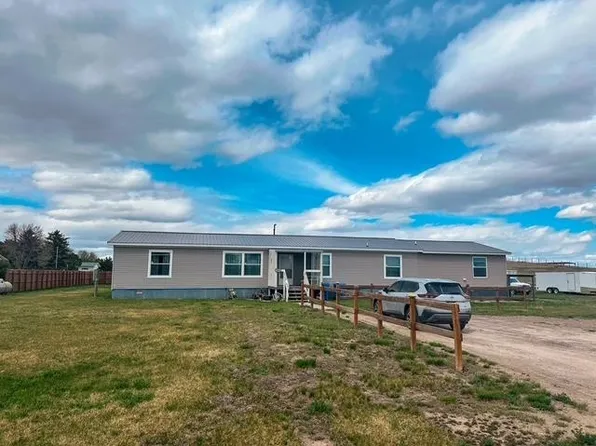500 Easy St, Martin, SD 57551