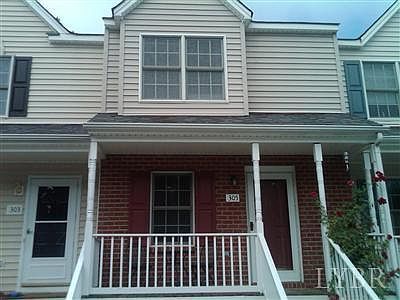 1st image of 305 E Wexford Pl