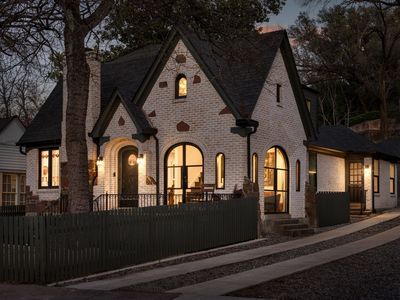 1312 Seevers Ave, Dallas, TX, 75216