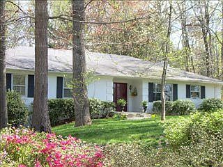 1st image of 3615 N Lakeshore Dr