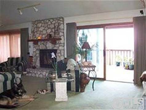 4th image of 70 Ocean View Dr #2