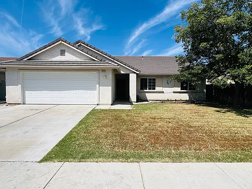1426 Quail St Photo 1