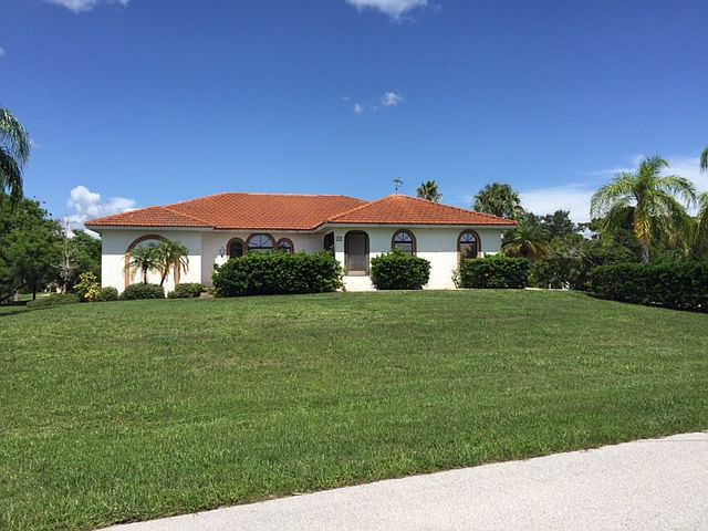 1st image of 380 Green Dolphin Dr
