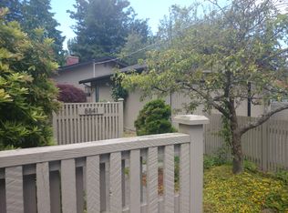 8841 29th Ave NW, Seattle, WA 98117