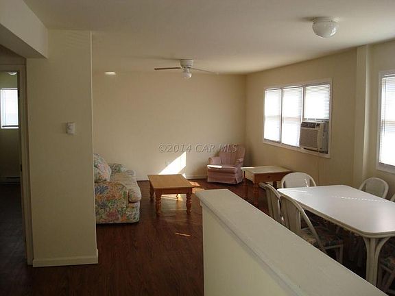 2nd image of 312 Sunset Dr Unit 1