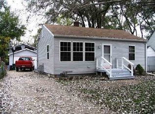 1951 S Glen Ave, Beloit, WI 53511