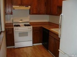 31 Kingston Ln, Cotati, CA 94931