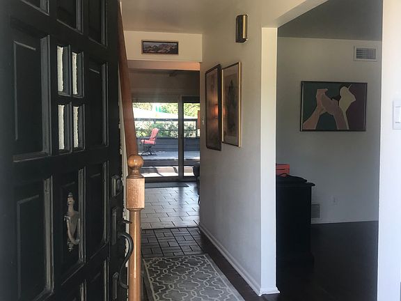 5th image of 3031 Knight Robin Dr