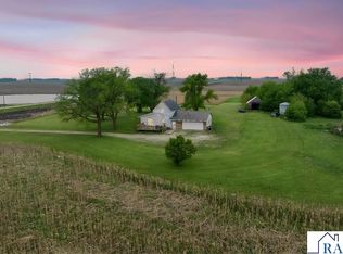 31439 210th St, Winnebago, MN 56098