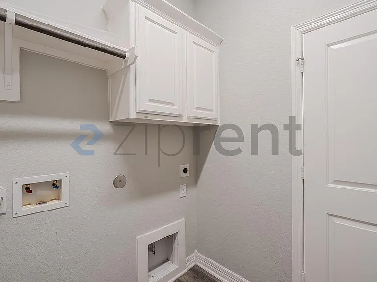 3543 Whitman Dr — Photo 34