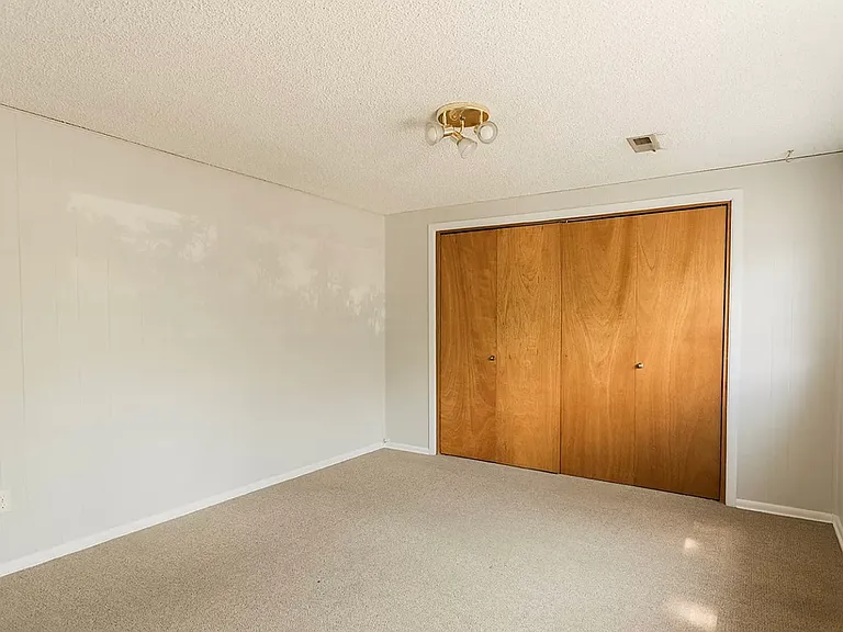 766 Mohawk Dr — Photo 14