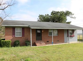 305 S McCallum St, Rowland, NC 28383