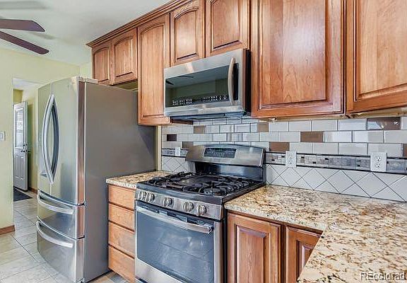 5th image of 664 S Washington Circle