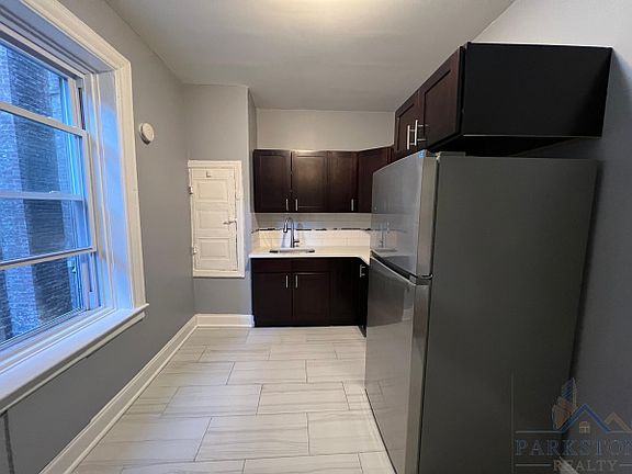 2nd image of 647 Bergen Ave #2A